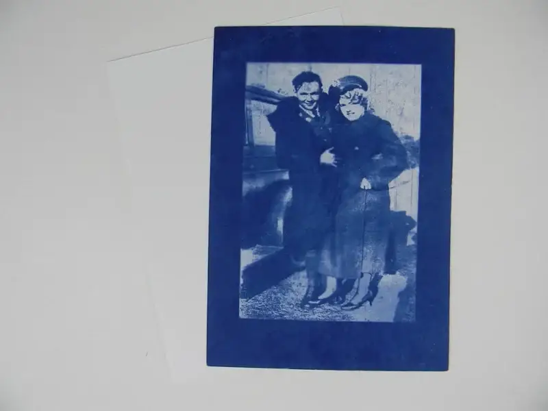 5" x 7" cyanotype paper (white)